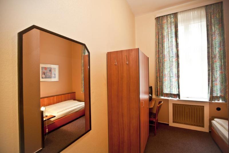 Rewari 3* Berlino