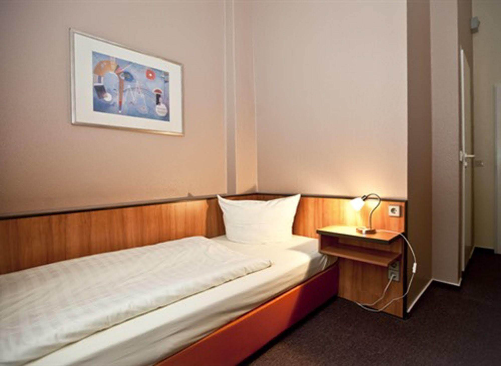 Rewari 3* Berlino